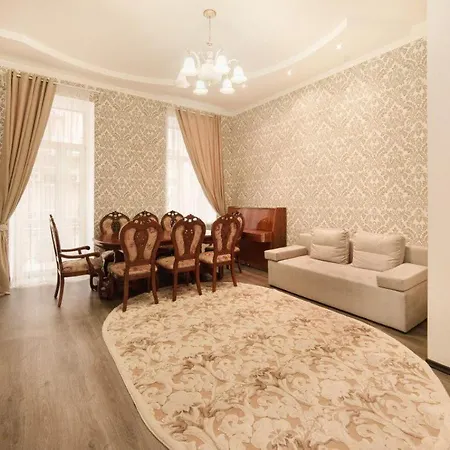 Luxury Deribasivska 13 Одеса